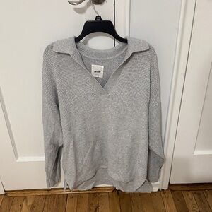 Aerie women’s grey waffle Sweater